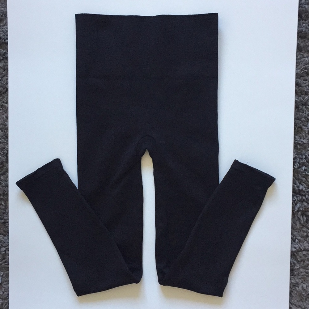 Spanx Look at me ribbed black leggings M